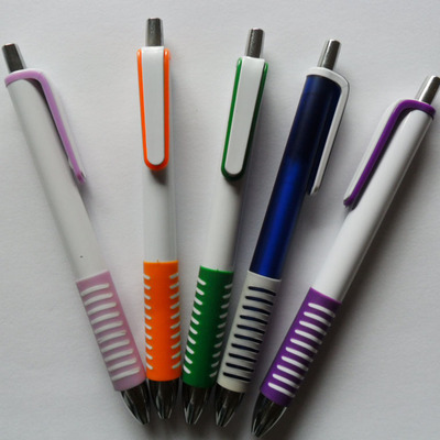 【廠家批發(fā) 優(yōu)質(zhì)塑料掛鉤按動(dòng)圓珠筆 廣告筆】?jī)r(jià)格,廠家,圖片,圓珠筆、原子筆,桐廬燁豪筆業(yè)-